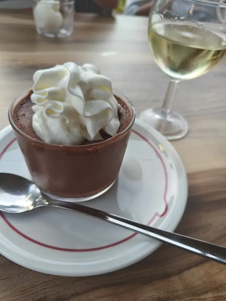 Markus Stricker_Guinguette La Petite Venise_Goudargues_review