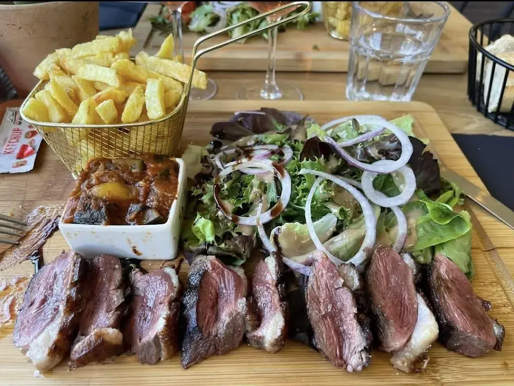 Mathieu André_Chez Marianne_Goudargues_review