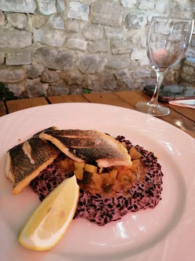 Menu_Logis hôtel Le Clos des Sullys_Montclus_image_6