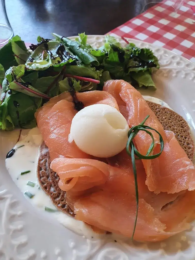 Ceze Grand Rue_Roque-sur-Cèze_slider_image_2