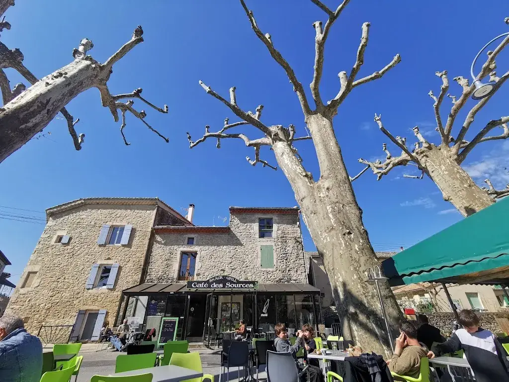 Bar Des Sources_Goudargues_slider_image_3