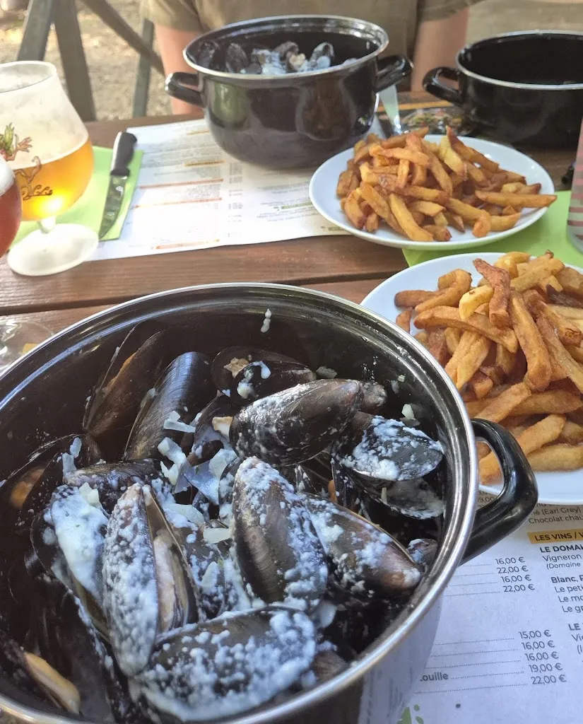 Restaurant du camping la plage restaurant à Saint-André-de-Roquepertuis