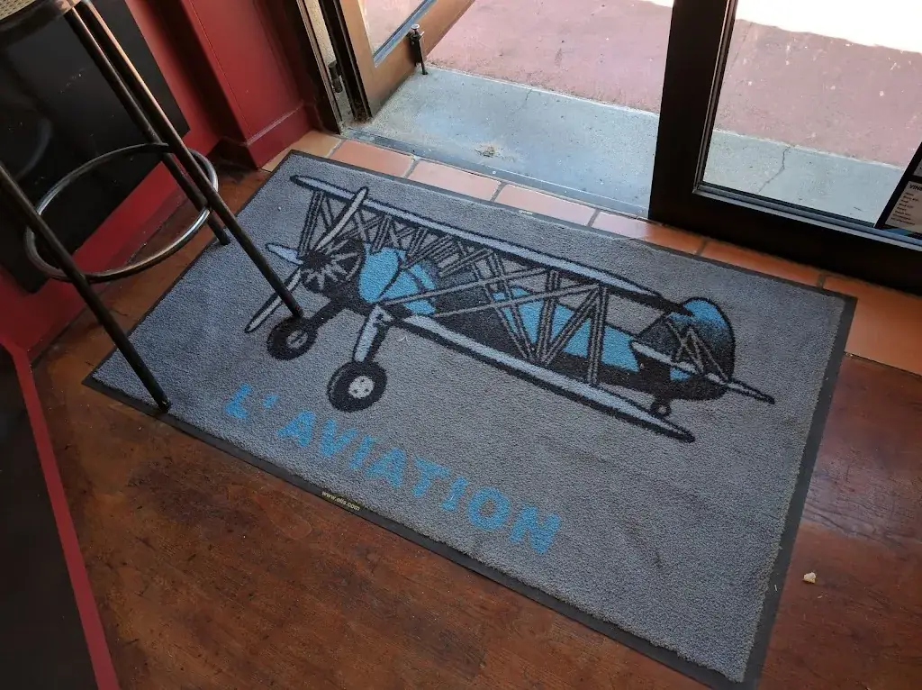 Sava DUBROVSKAYA_L'aviation - Chez Cathy & Mathieu_Graulhet_review