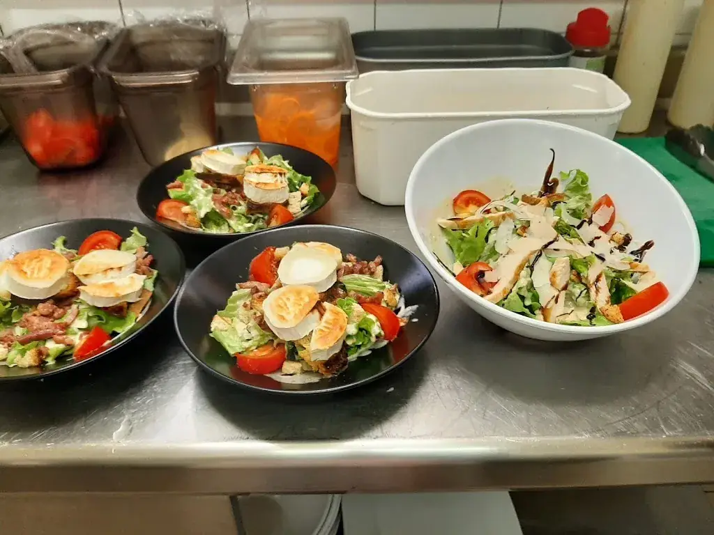 L'aviation - Chez Cathy & Mathieu_Graulhet_slider_image_2