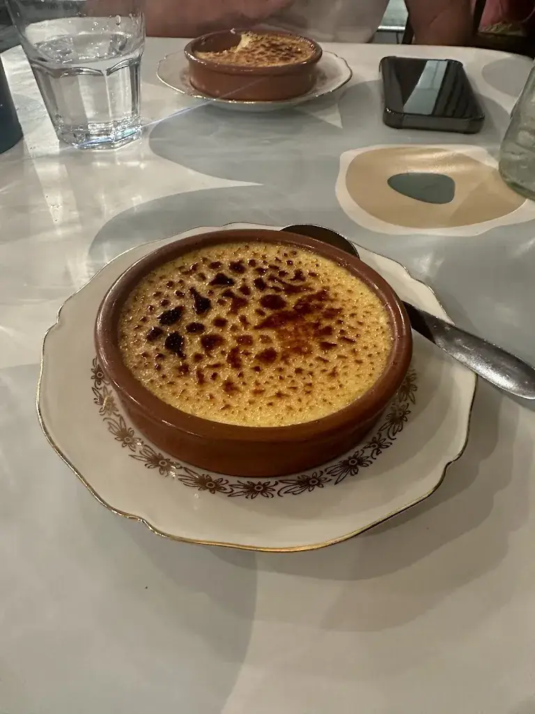 Taylor_La Guinguette des Chavants_Houches_review