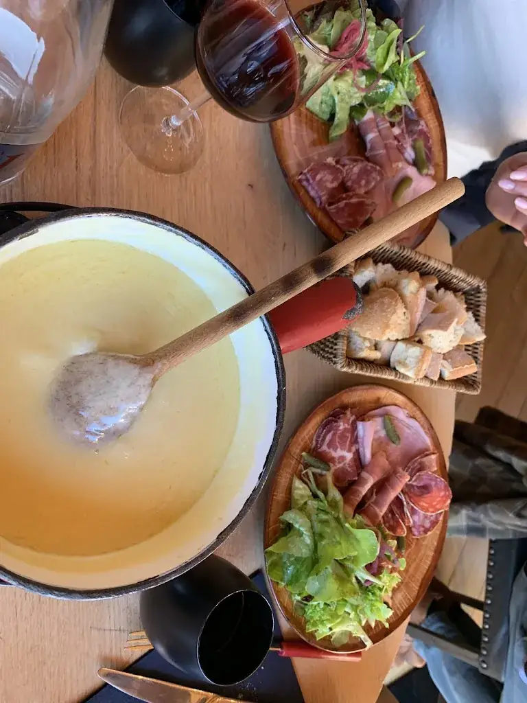 Daniela Daniela_La Table des Granges_Houches_review