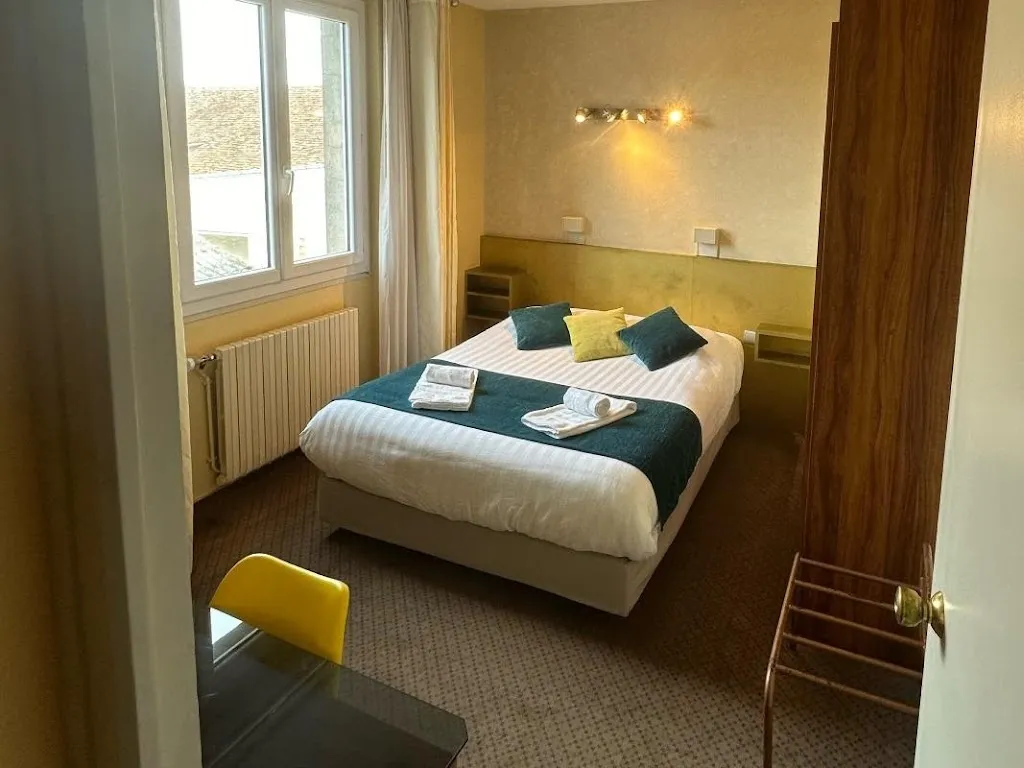 Logis Hôtel le Lion d'Or_Gramat_slider_image_2