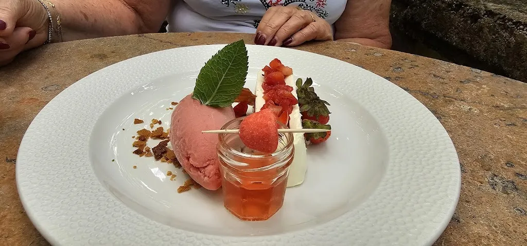 Beau Site - Restaurant Jehan le Valon_Rocamadour_slider_image_3