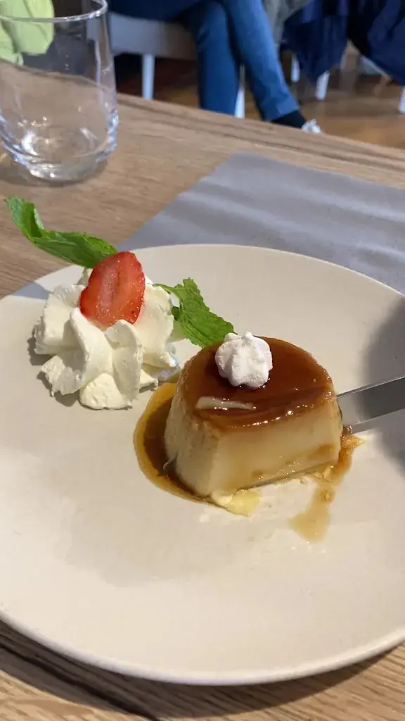 Hôtel Restaurant Le Bellevue_Rocamadour_slider_image_2