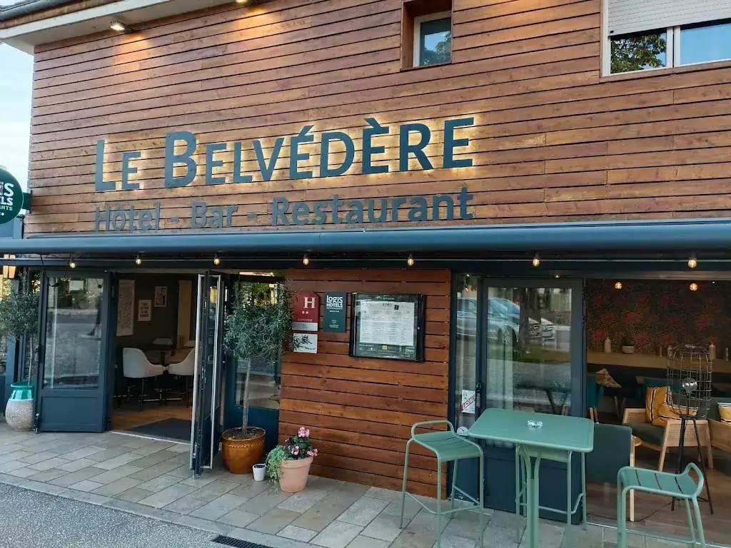 Andy Walmsley_Logis Hôtel le Belvédère_Rocamadour_review