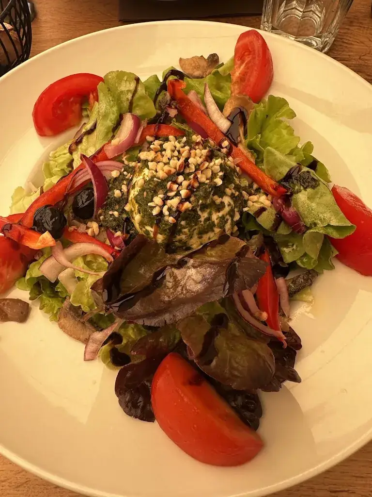 Catherine Shawarby_La Maison de Famille_Rocamadour_review