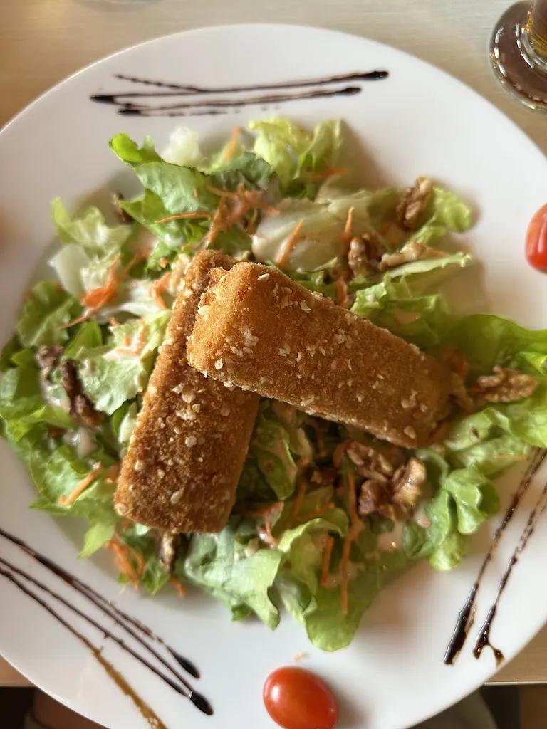 CHARLIE MORRICE_Hôtel Restaurant Le Lion d'Or_Rocamadour_review