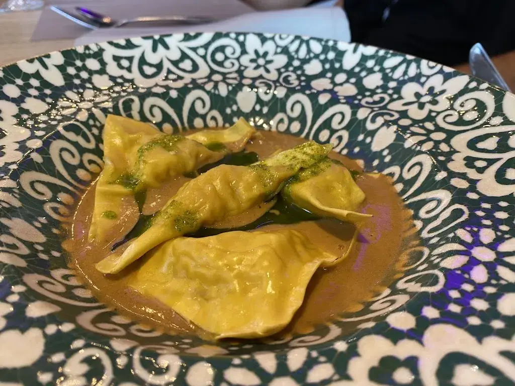 Michel Radosevic_la Regalada_Gruissan_recensione