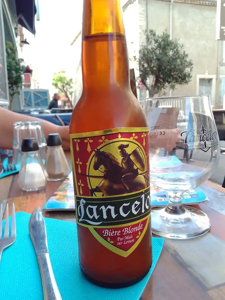 Anthony Jones_Le Breizh d'Oc_Gruissan_review