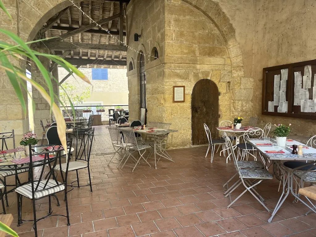 Restaurant la Halle Restaurant in Jegun