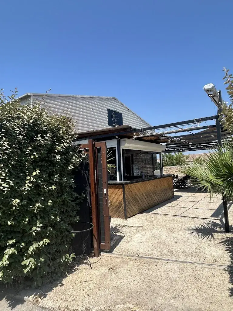 Jan van de Reep_Restaurant-Bar à vin-Le 423_Jonquières-Saint-Vincent_review