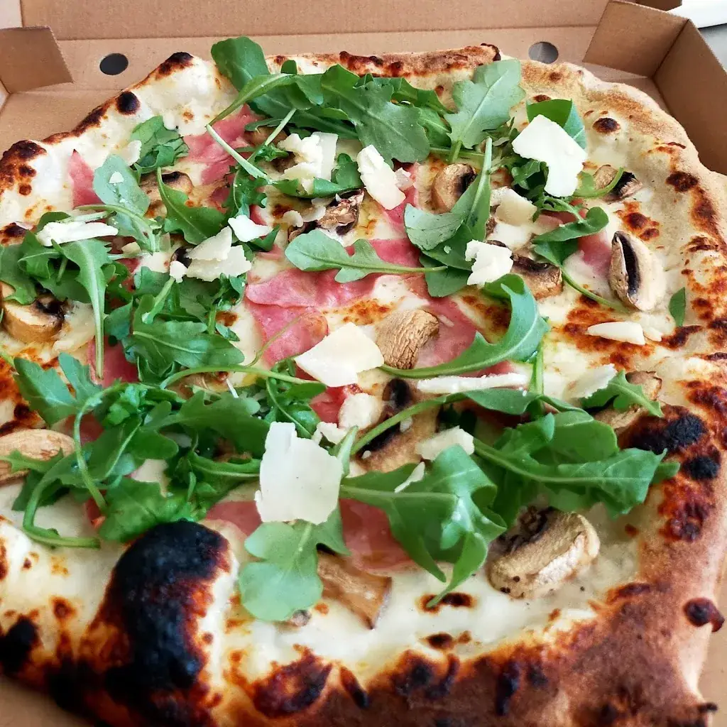 Menu_Le petit Jules pizzeria_Jonquières-Saint-Vincent_immagine_7