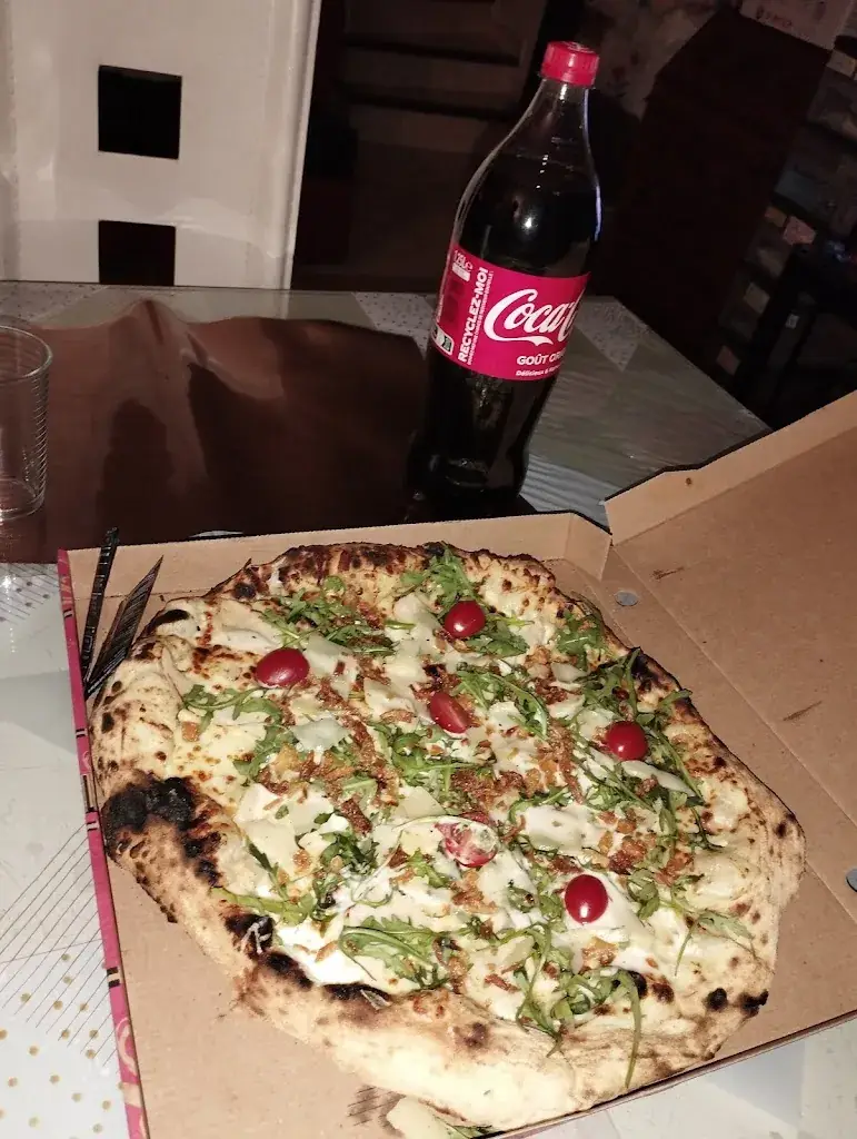 keva Ryka_Le petit Jules pizzeria_Jonquières-Saint-Vincent_recensione