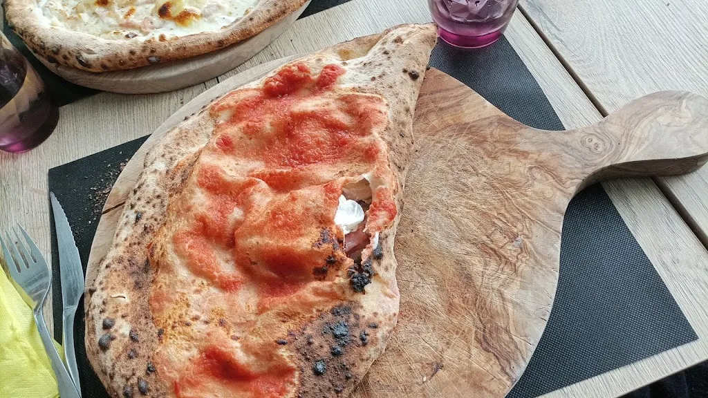 Petite Loucya_Juillan_slider_image_3