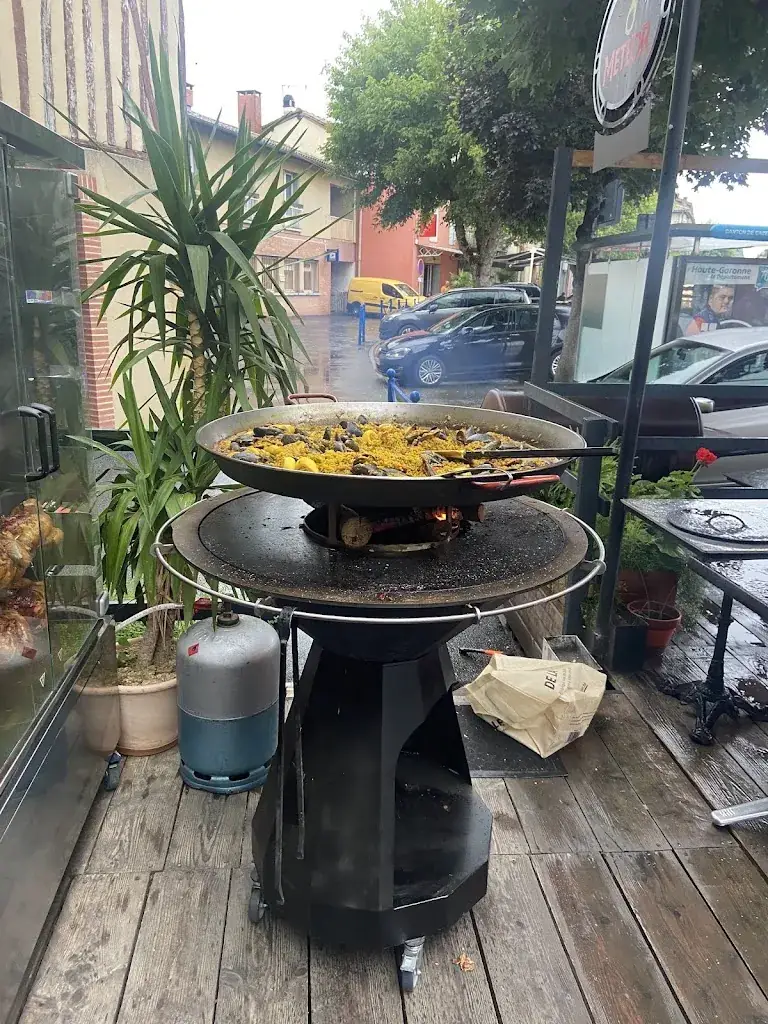 LE MAQUIS Restaurant in L'Isle-en-Dodon