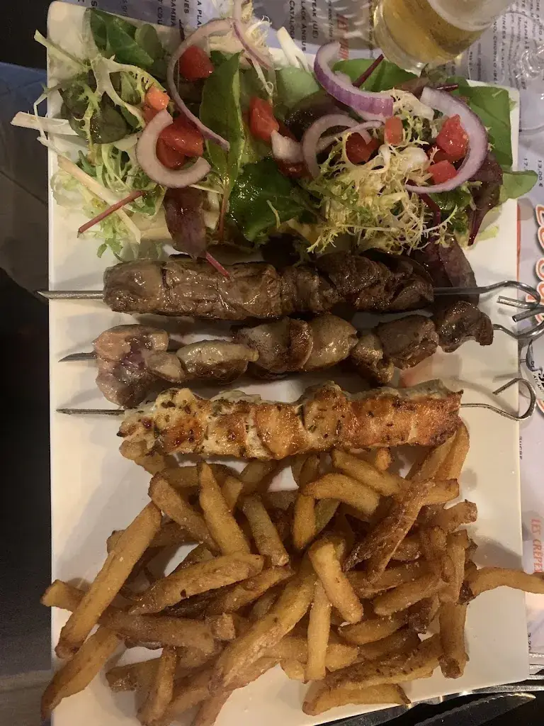 James Woodbine_le square_Ille-sur-Têt_review