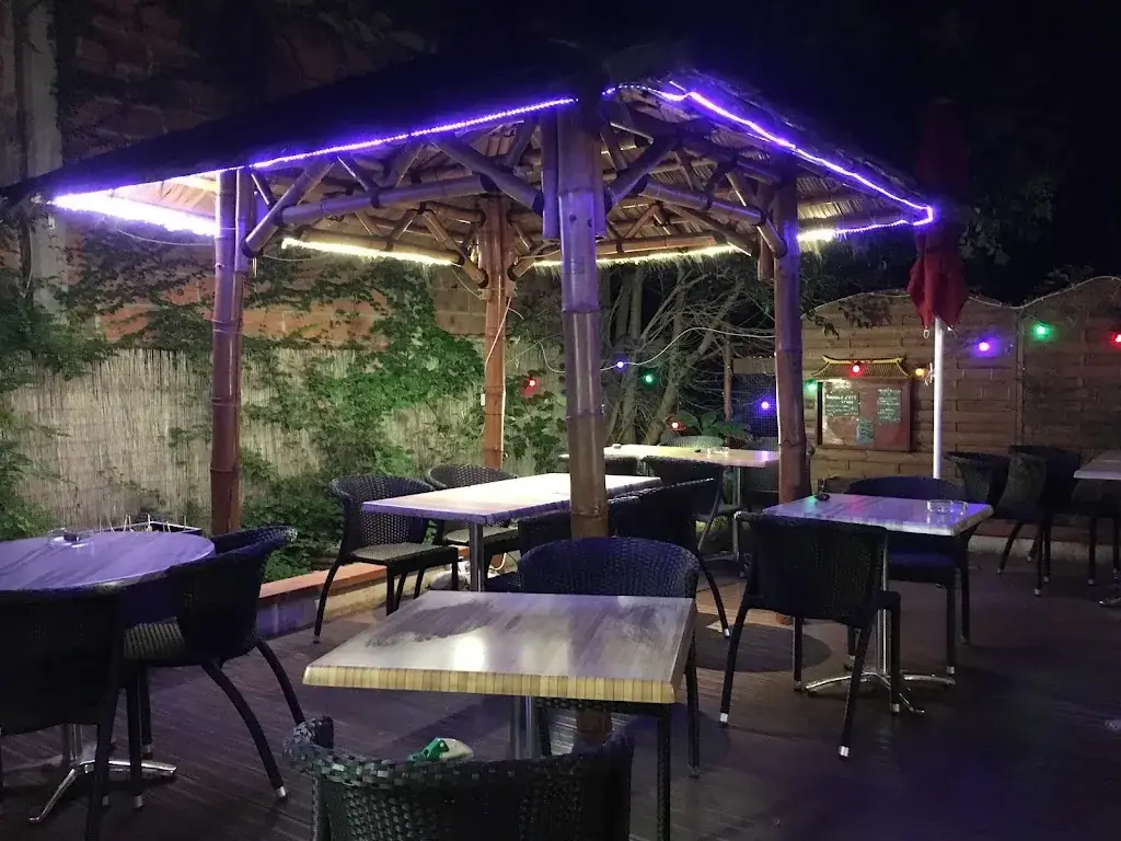 Alex Wyns_La Table de Mai Ly_Ille-sur-Têt_recensione