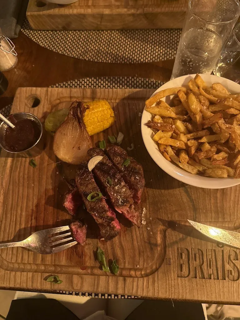 marlee creagan_La Braise - Chamonix_Houches_review