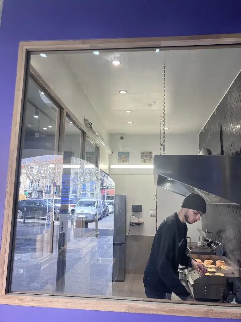 Alastair Smith_Deleight_Ille-sur-Têt_review