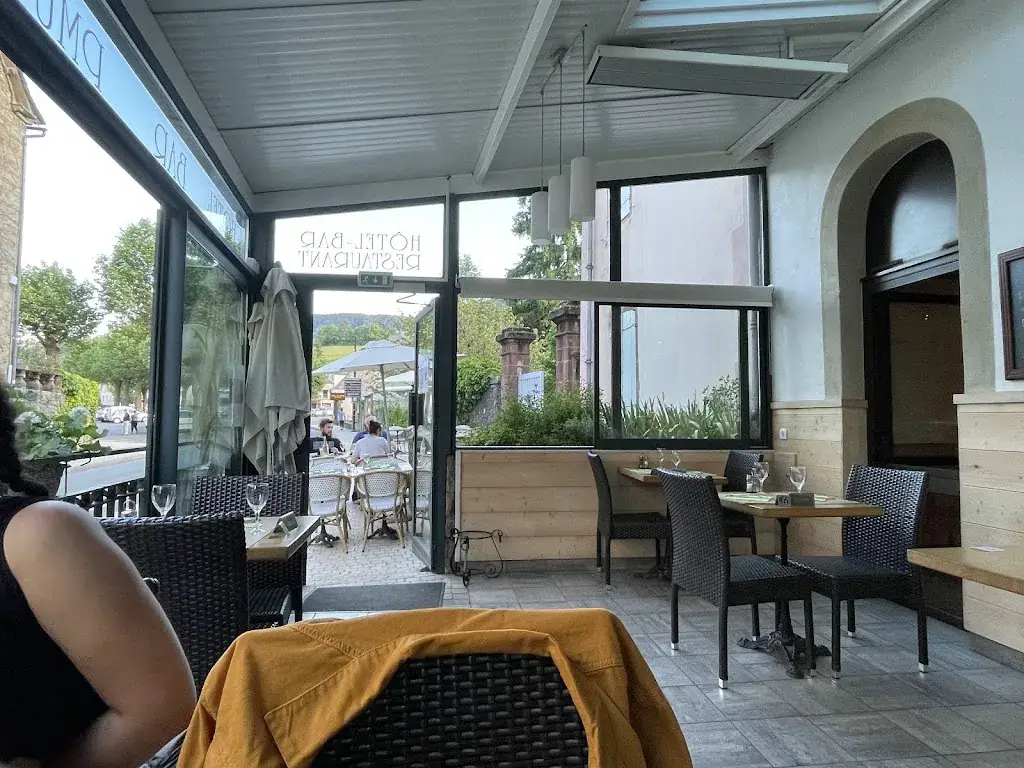 La Citadelle restaurant in Canourgue