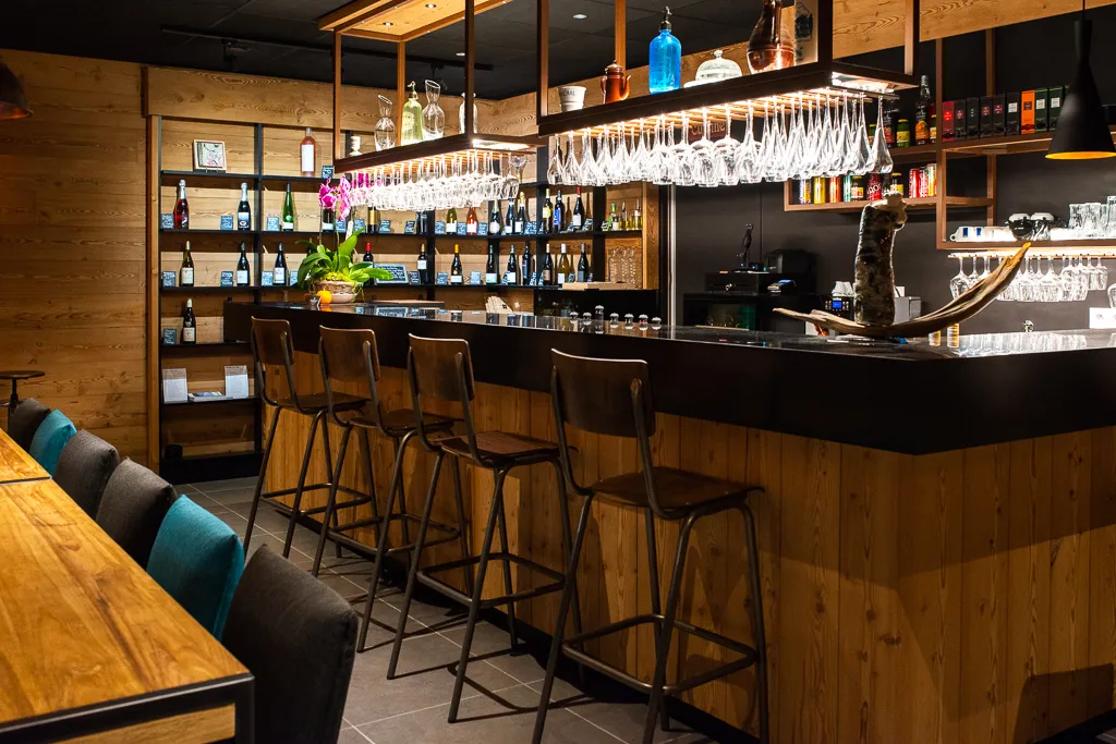 The Wine Factory Restaurant in Houches