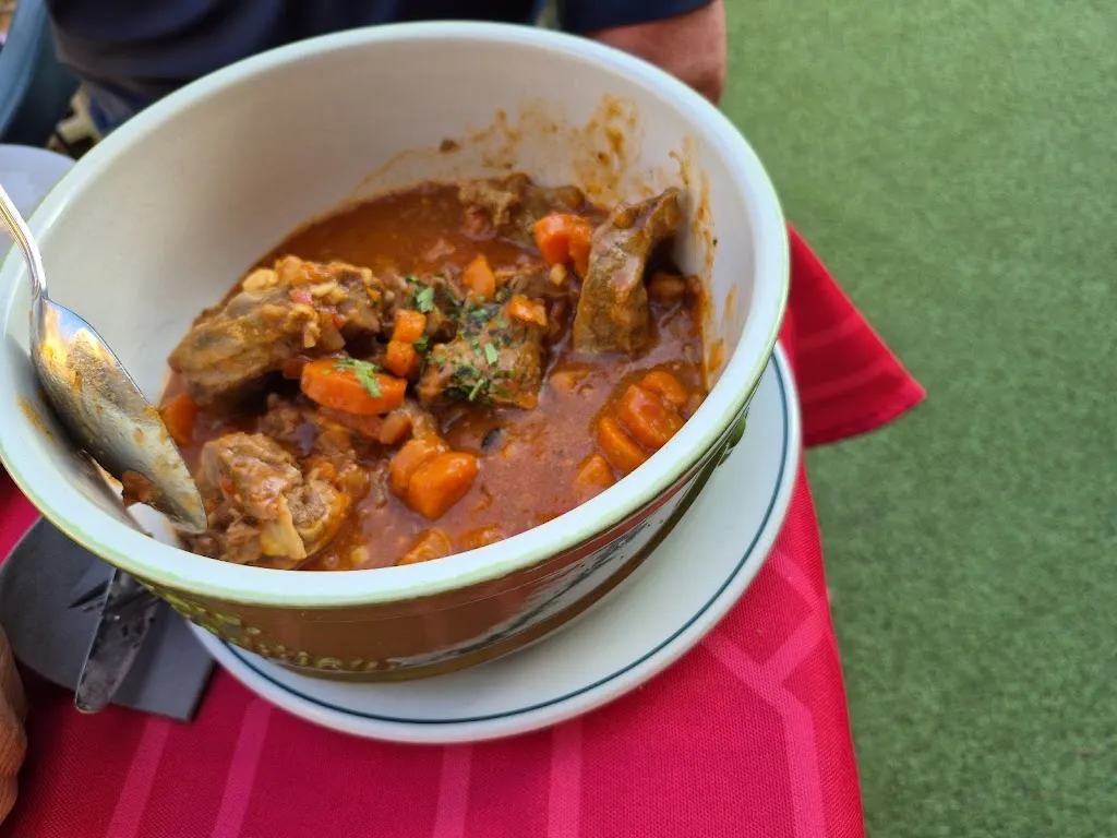 Restaurant du Commerce_Canourgue_slider_image_2