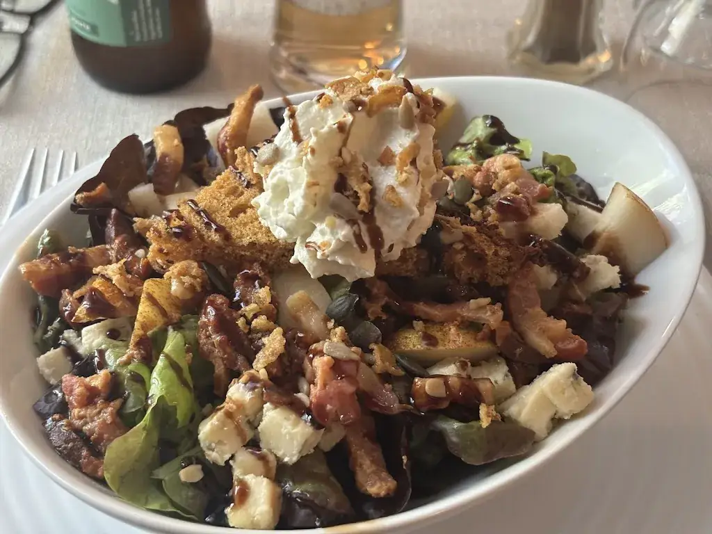 Laurent Potdevin_Auberge Chez Louis : Gite, chambres d'hôtes, studio 2 personnes, avec SPA Sauna proche Gorges du tarn Lozère_Canourgue_review