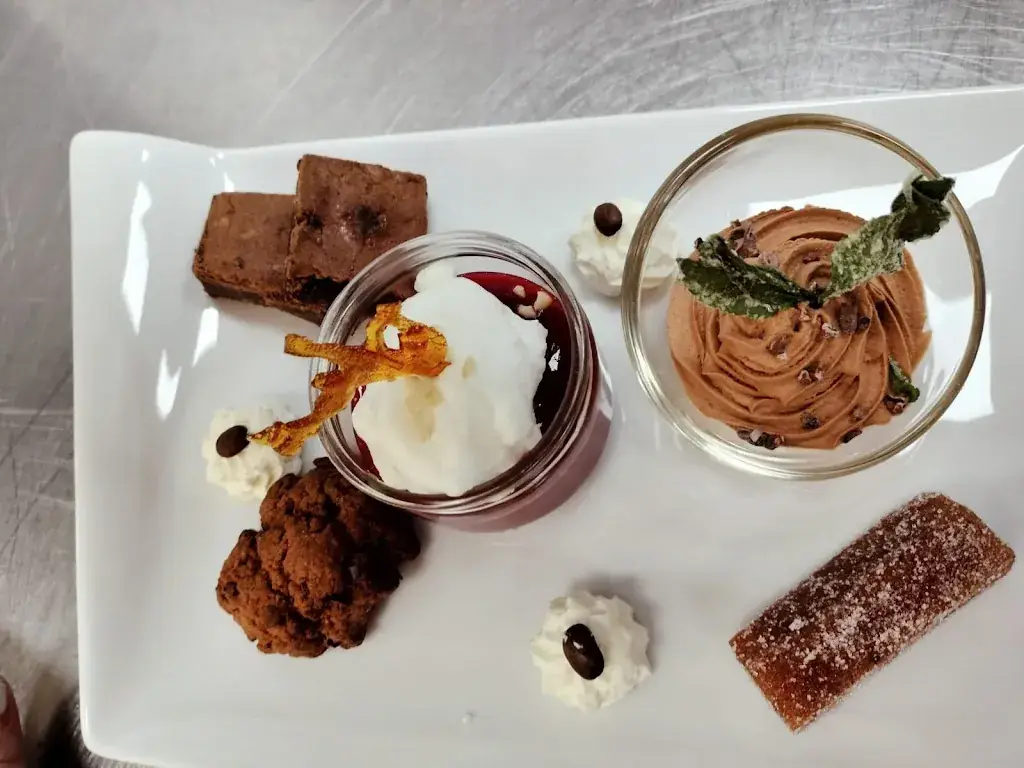 Restaurant Les 2 Rives Logis_Banassac-Canilhac_slider_image_2