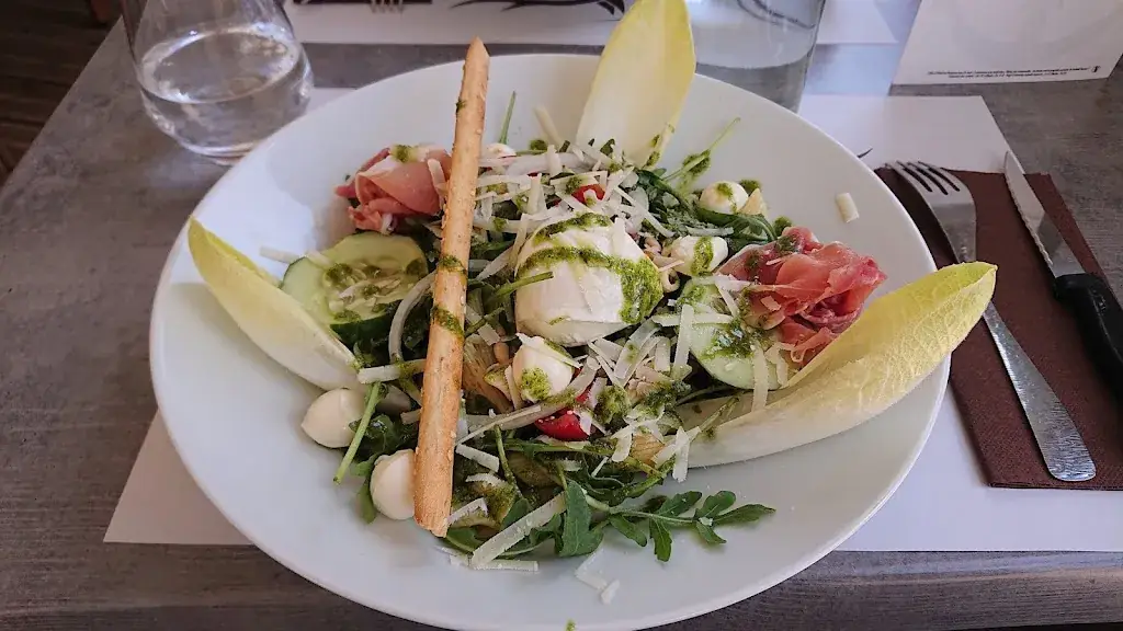 Restaurant La martingale_Calmette_slider_image_2