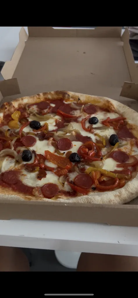 Alexandre Frade_Chez Ugo Stazione_Calmette_review