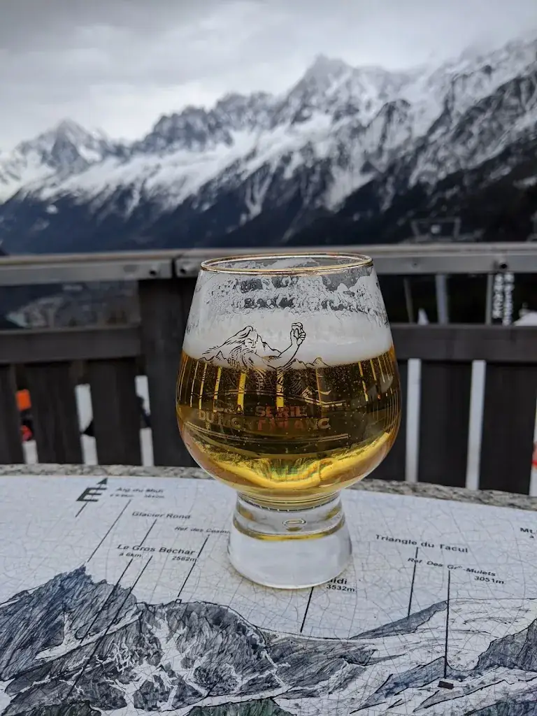 Menu_Restaurant Le Hors-Pistes_Houches_image_3