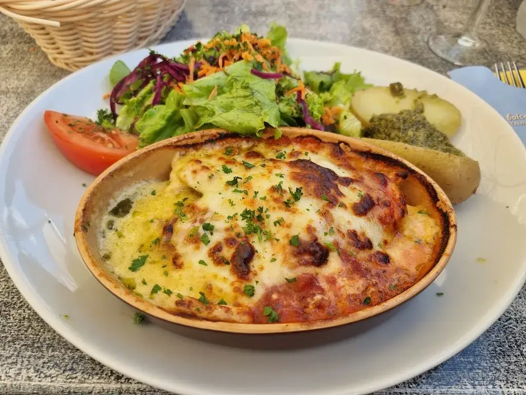 Marina Rita_Le Balcon de Merlet, restaurant du parc animalier _Houches_review