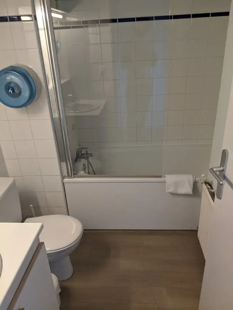 Milan Gatyas_Restaurant de la Poste L'envolée_Cavalerie_review