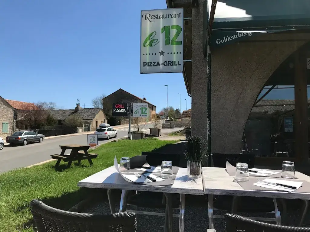 Le 12 ristorante a Cavalerie
