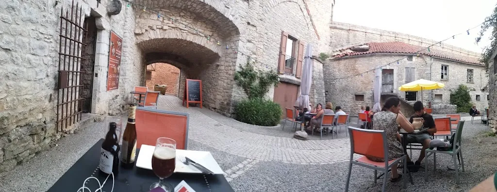 Enrique R F_Laoza Crêperie-Café_Cavalerie_review