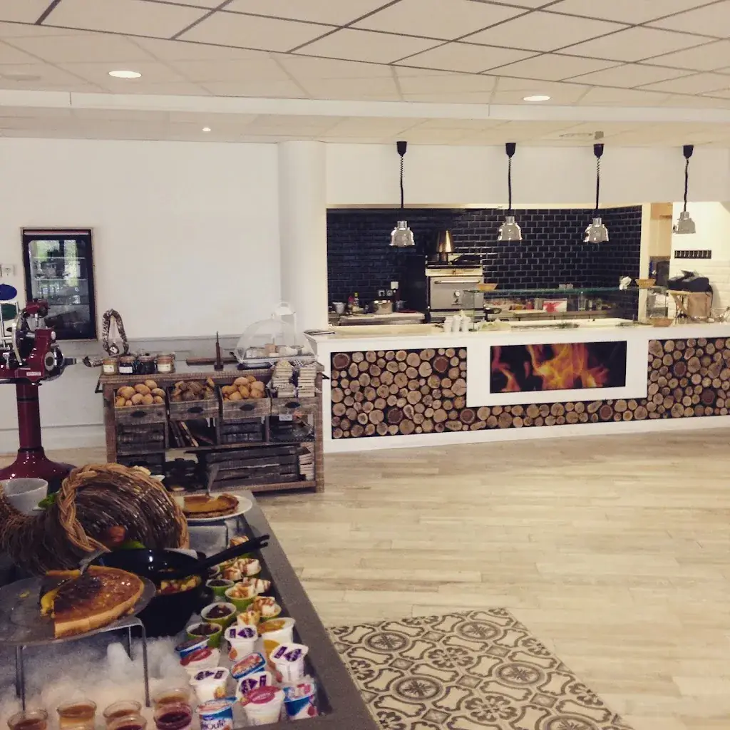 Léonie Larzac ristorante a L'Hospitalet-du-Larzac