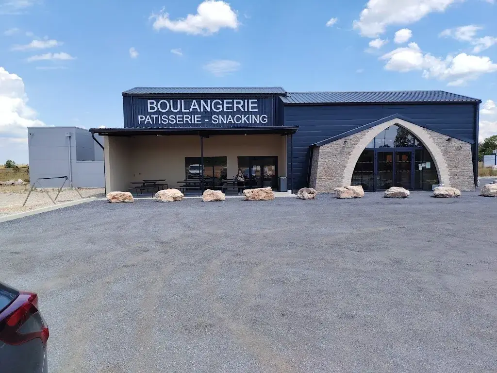 Séraphim de Bruyn_Le Fournil des Cardabelles - Boulangerie, Pâtisserie, Snacking_Cavalerie_review