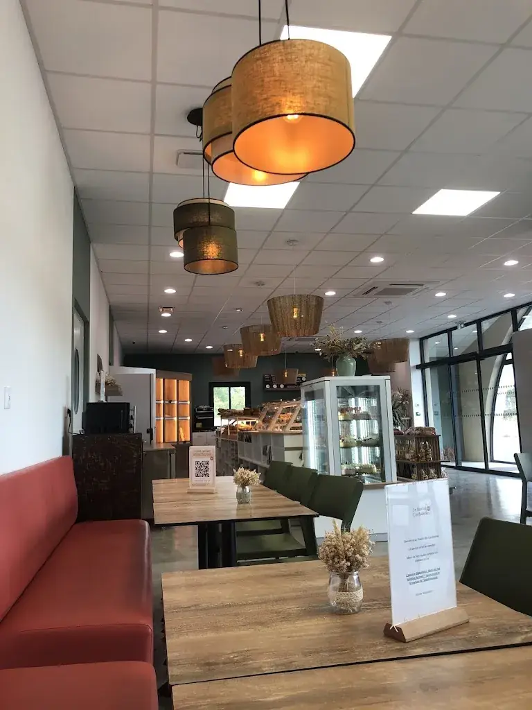 Le Fournil des Cardabelles - Boulangerie, Pâtisserie, Snacking_Cavalerie_slider_image_2