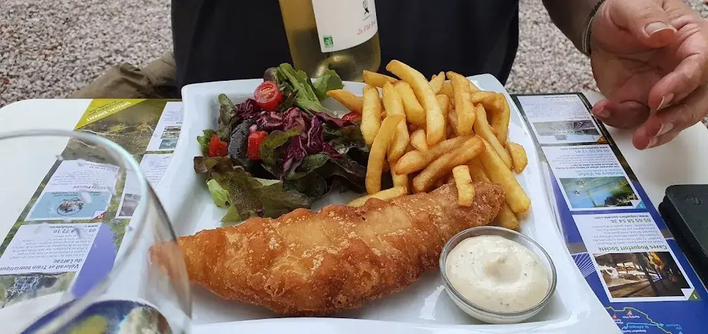 Sylvia Rose_Restaurant Au Tour de l'Aveyron_L'Hospitalet-du-Larzac_recensione