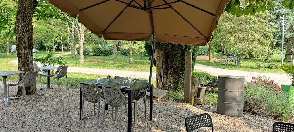 Restaurant Au Tour de l'Aveyron_L'Hospitalet-du-Larzac_slider_image_1