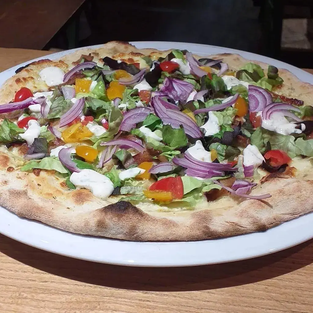 La Tour De Pizz'_Houches_slider_image_2