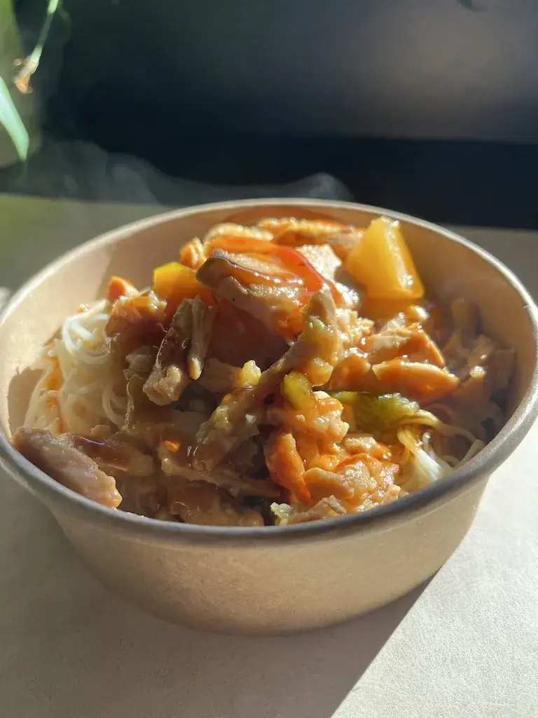 Vinyl'Izza_Loubière_slider_image_3