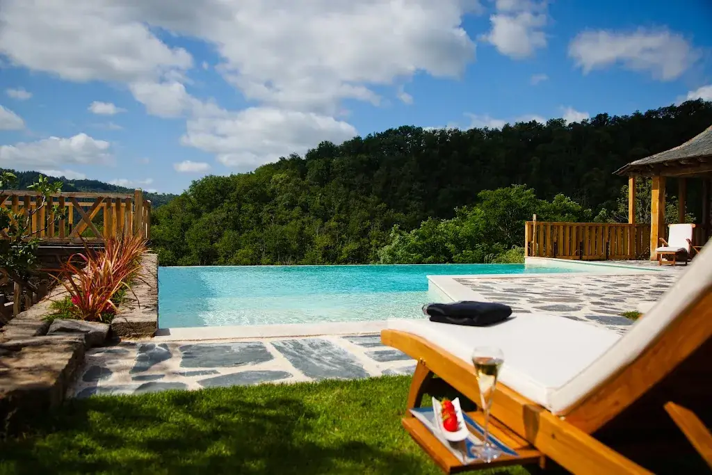 Château de Longcol_Fouillade_slider_image_2