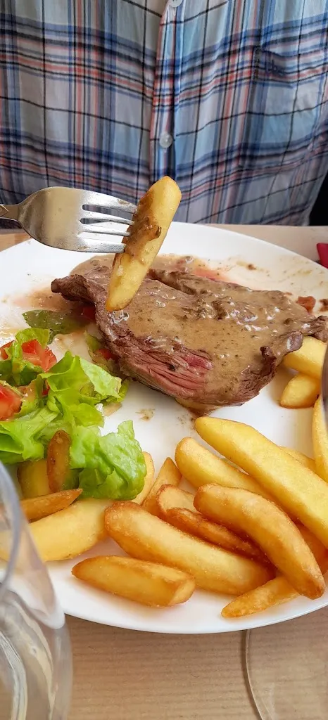 Menu_Restaurant La Salamandre_Najac_image_8