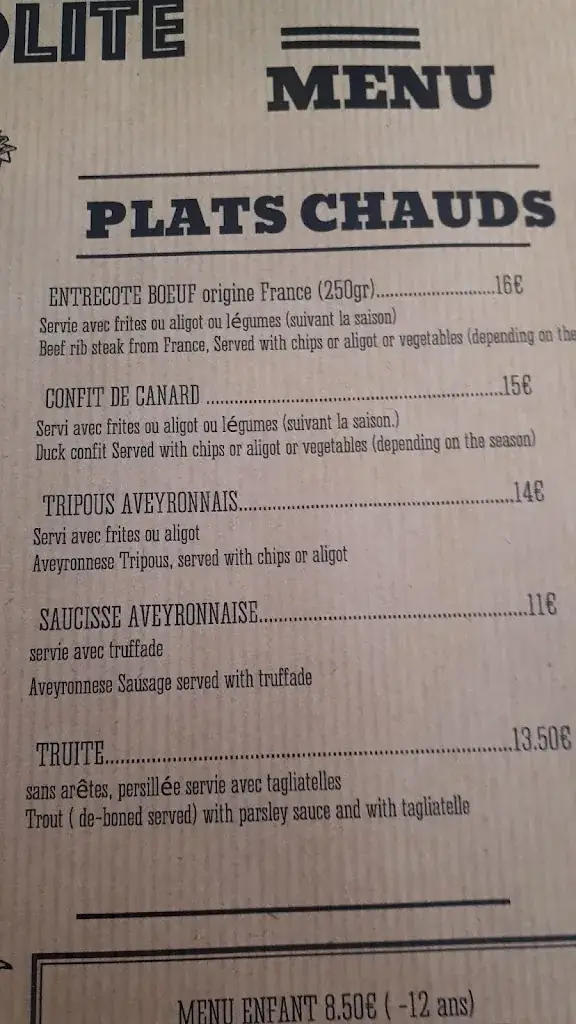 Alex Haas_L'insolite_Najac_review